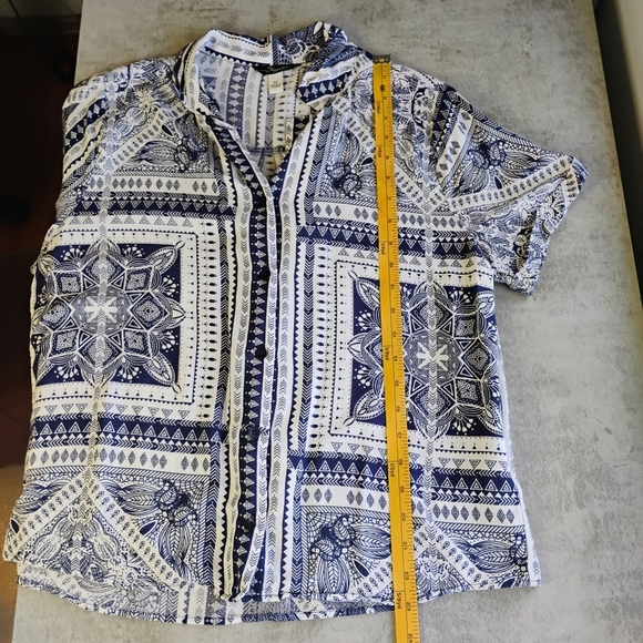 Supplies Button Up Shirt Short Sleeve Navy Blue White Boho Bandana Size Medium - Picture 11 of 13